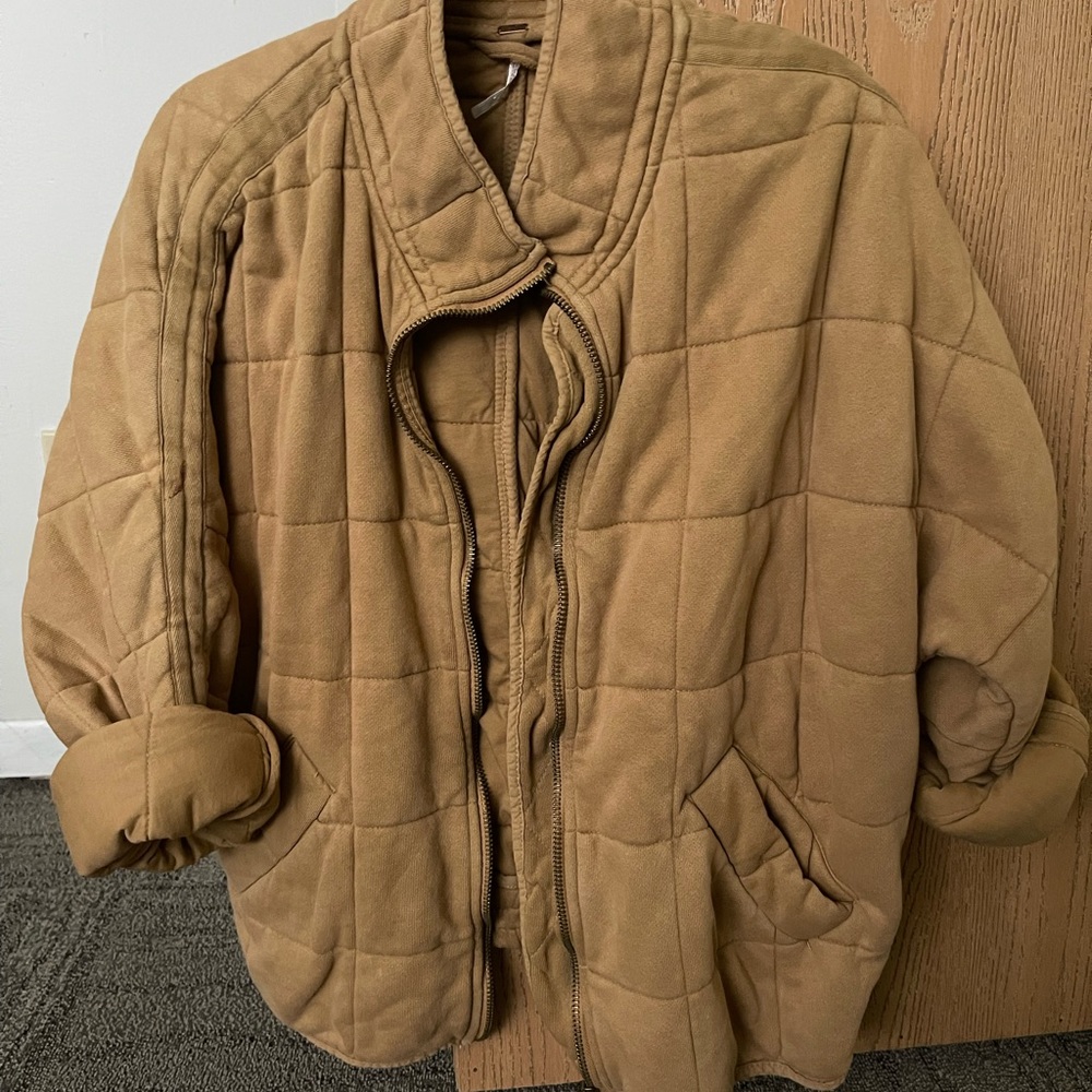 FREE PEOPLE CAMEL DOLMAN QUILTED KNIT JACKET!!